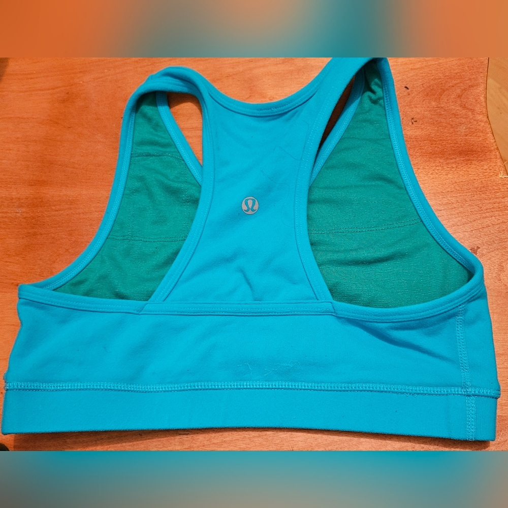 Lululekon sport bra